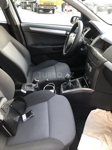 Opel Astra 2005, 140,000 km - 1.4 л - Bakı