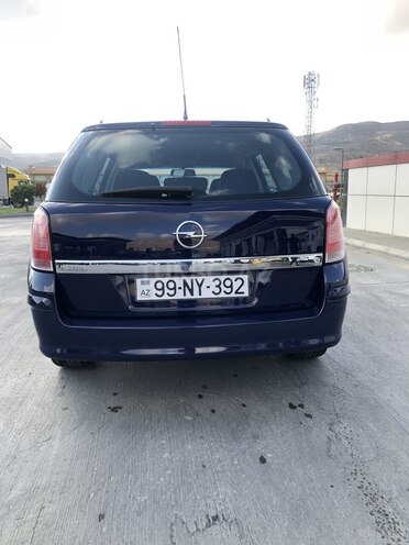 Opel Astra 2005, 140,000 km - 1.4 л - Bakı