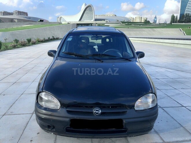 Opel Corsa 1996, 322,500 km - 1.4 l - Bakı