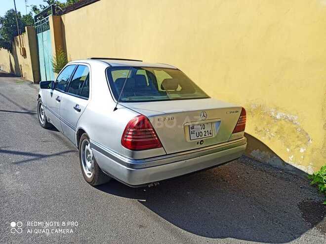 Mercedes C 230 1997, 275,000 km - 2.3 л - Bakı
