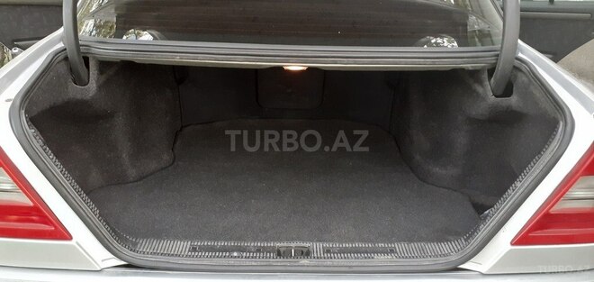 Mercedes C 180 1996, 333,660 km - 1.8 л - Zaqatala
