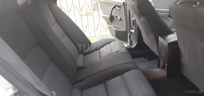 Mercedes C 180 1996, 333,660 km - 1.8 л - Zaqatala