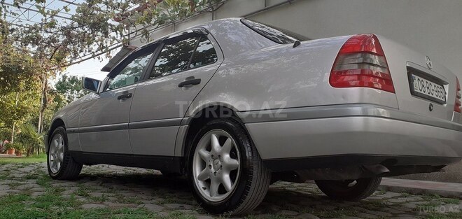 Mercedes C 180 1996, 333,660 km - 1.8 л - Zaqatala