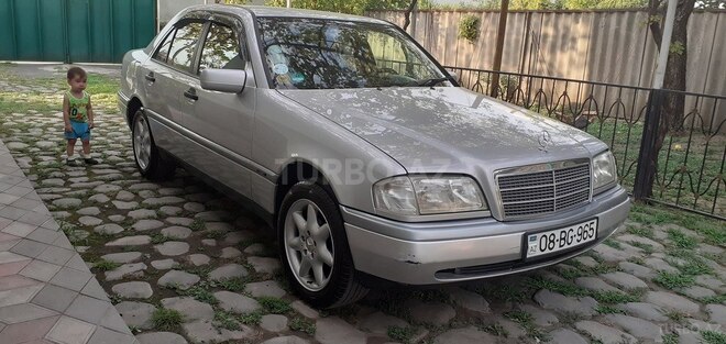 Mercedes C 180 1996, 333,660 km - 1.8 л - Zaqatala