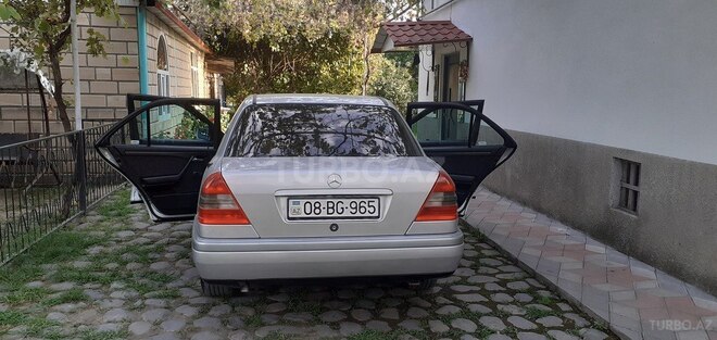 Mercedes C 180 1996, 333,660 km - 1.8 л - Zaqatala