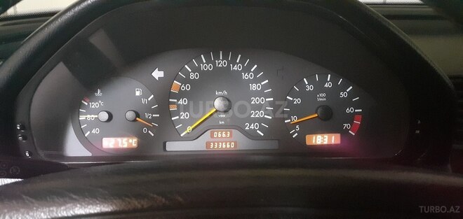 Mercedes C 180 1996, 333,660 km - 1.8 л - Zaqatala