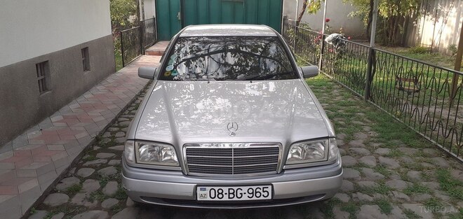 Mercedes C 180 1996, 333,660 km - 1.8 л - Zaqatala