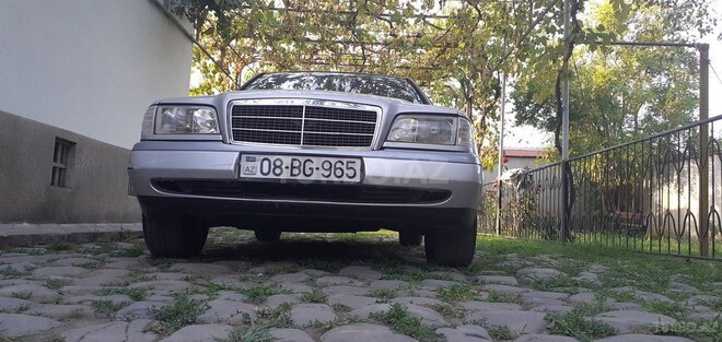 Mercedes C 180 1996, 333,660 km - 1.8 л - Zaqatala