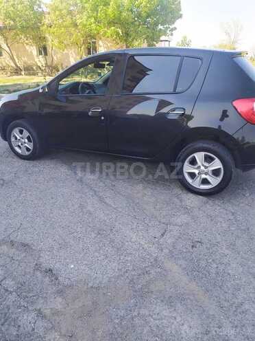 Renault Sandero 2014, 103,000 km - 1.6 l - Lənkəran