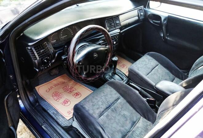 Opel Vectra 1999, 318,246 km - 2.0 l - Hacıqabul