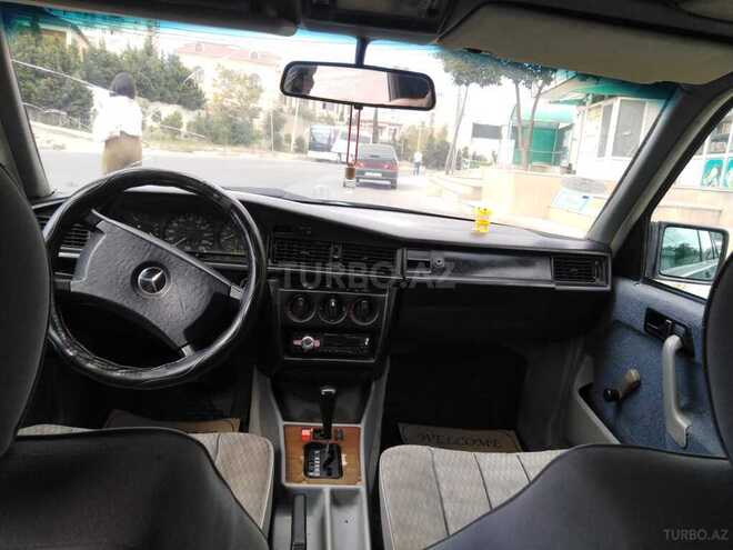 Mercedes 190 1991, 124,111 km - 2.0 l - Bakı