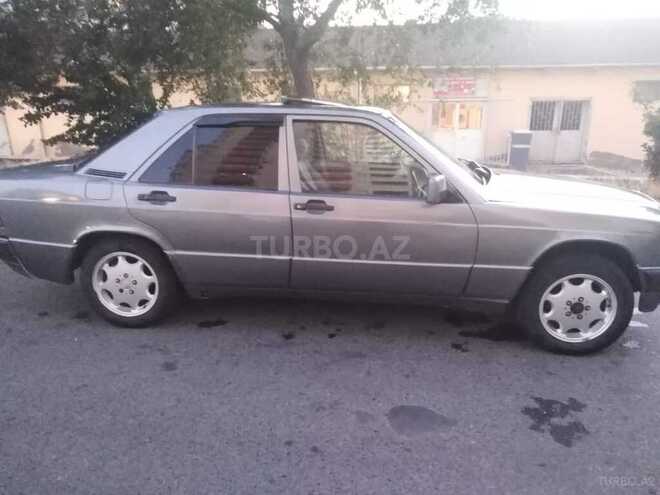 Mercedes 190 1991, 124,111 km - 2.0 l - Bakı