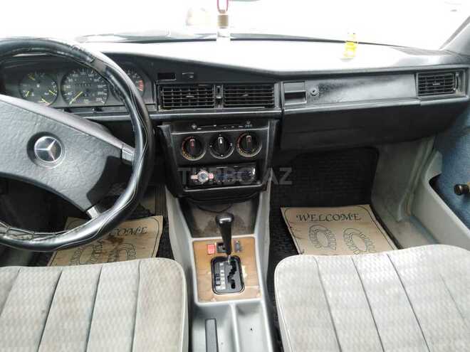 Mercedes 190 1991, 124,111 km - 2.0 l - Bakı