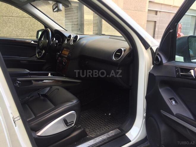 Mercedes ML 350 2011, 300,000 km - 3.5 l - Bakı