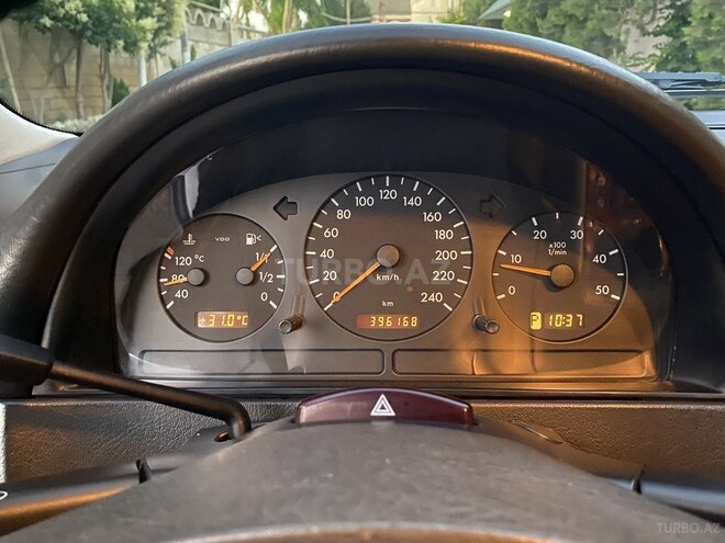 Mercedes ML 270 2003, 405,000 km - 2.7 л - Bakı