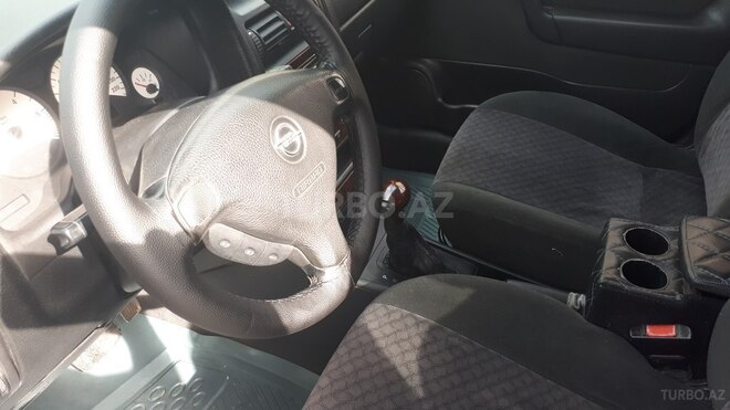Opel Astra 2002, 250,000 km - 1.6 l - Bakı