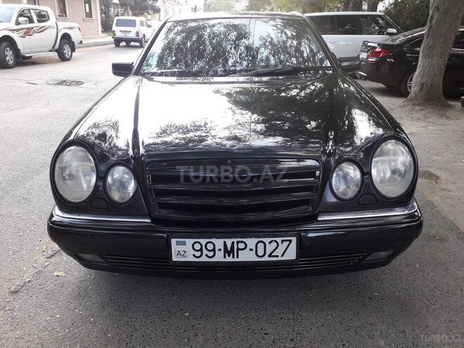Mercedes E 240 1999, 308,000 km - 2.4 l - Bakı
