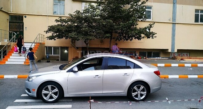 Chevrolet Cruze 2013, 129,900 km - 1.4 л - Bakı
