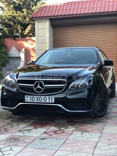 Mercedes E 500 2010, 168,000 km - 5.5 l - Bakı