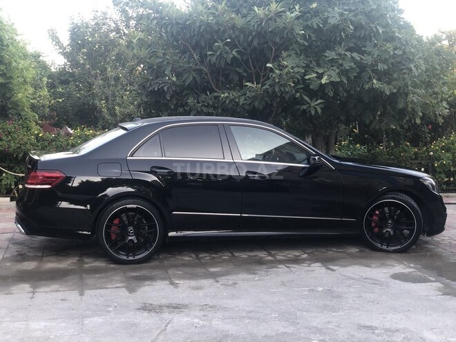 Mercedes E 500 2010, 168,000 km - 5.5 l - Bakı