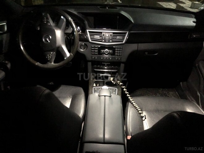 Mercedes E 500 2010, 168,000 km - 5.5 l - Bakı