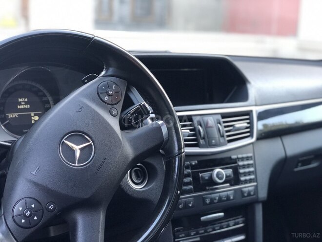 Mercedes E 500 2010, 168,000 km - 5.5 l - Bakı