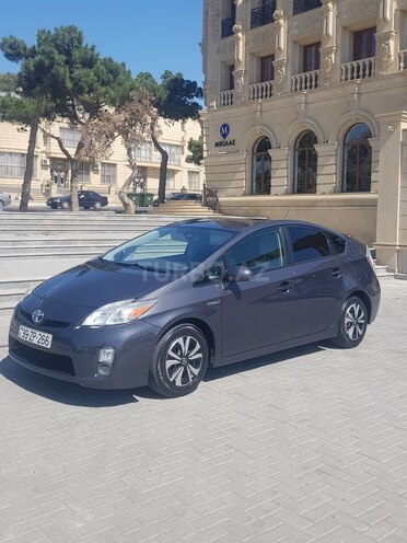 Toyota Prius 2011, 130,217 km - 1.8 л - Bakı