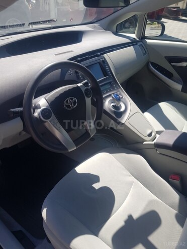 Toyota Prius 2011, 130,217 km - 1.8 л - Bakı