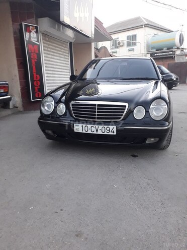 Mercedes E 240 2001, 350,000 km - 2.4 л - Bakı