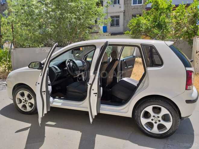 Volkswagen Polo 2008, 180,000 km - 1.4 л - Bakı