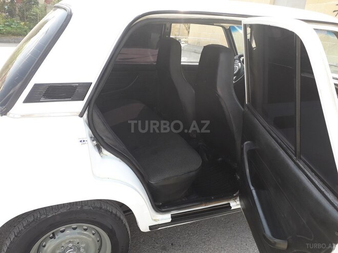 LADA (VAZ) 2107 2009, 185,000 km - 1.6 l - Bakı