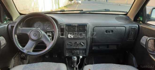 Volkswagen Polo 1995, 281,513 km - 1.6 l - Bakı
