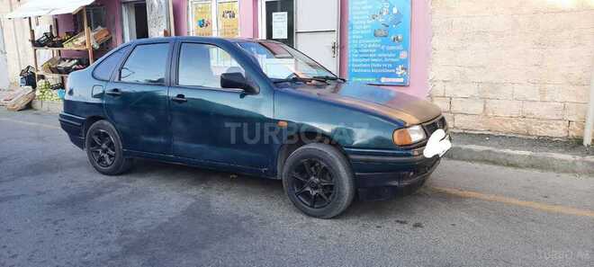 Volkswagen Polo 1995, 281,513 km - 1.6 l - Bakı