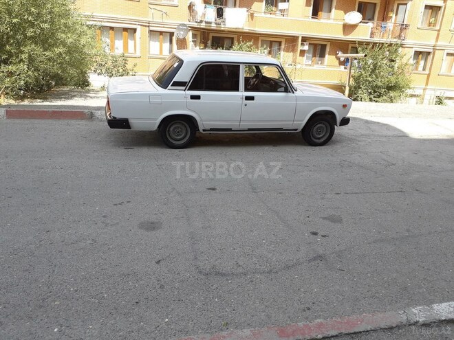 LADA (VAZ) 2107 2009, 185,000 km - 1.6 l - Bakı
