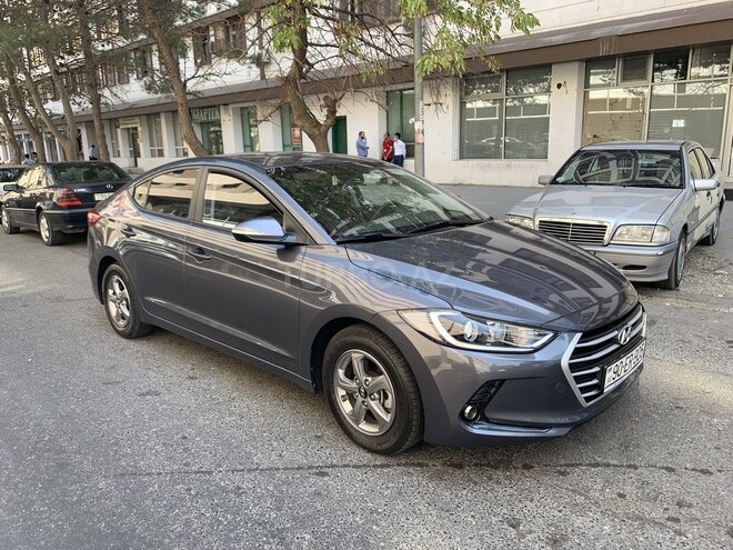 Hyundai Elantra 2016, 49,500 km - 1.6 l - Bakı