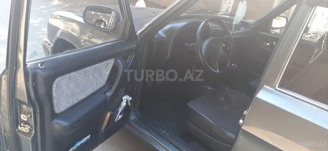 GAZ 31105 2004, 120,000 km - 2.3 l - Sumqayıt