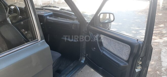 GAZ 31105 2004, 120,000 km - 2.3 l - Sumqayıt