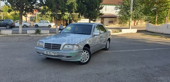 Mercedes C 180 1997, 250,000 km - 1.8 л - Salyan