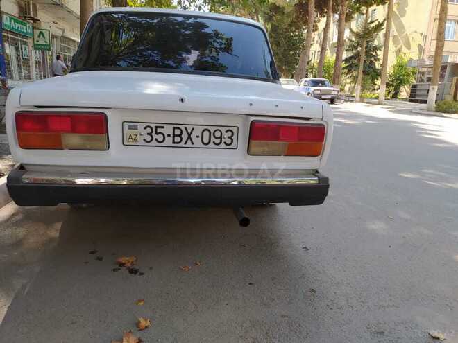 LADA (VAZ) 2107 2005, 120,000 km - 1.6 л - Qax