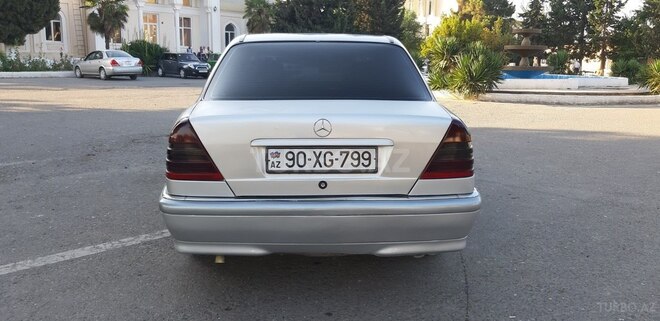 Mercedes C 180 1997, 250,000 km - 1.8 л - Salyan