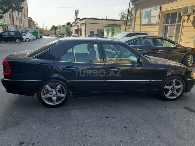 Mercedes C 230 1999, 235,000 km - 2.3 l - Bakı