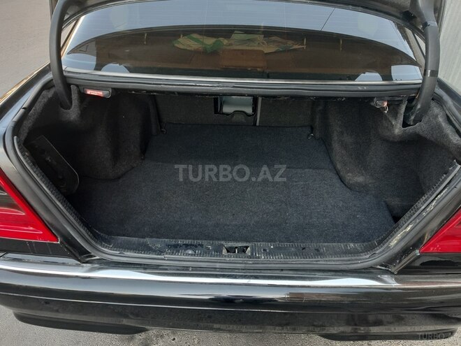 Mercedes C 230 1999, 235,000 km - 2.3 l - Bakı