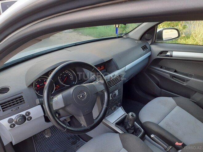 Opel Astra 2006, 287,000 km - 1.3 l - Şirvan