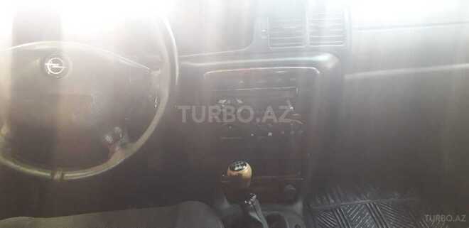 Opel Vectra 2000, 410,000 km - 1.8 л - Qazax