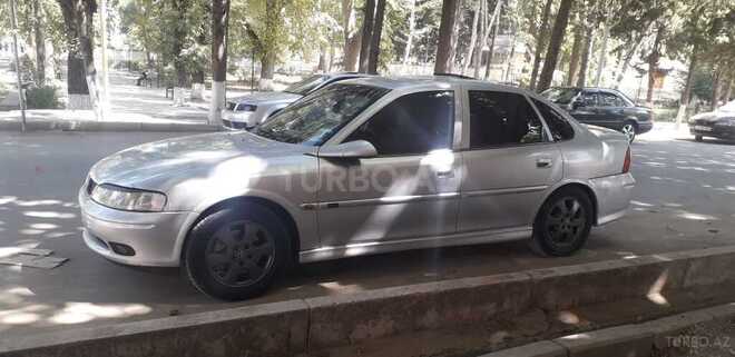 Opel Vectra 2000, 410,000 km - 1.8 л - Qazax