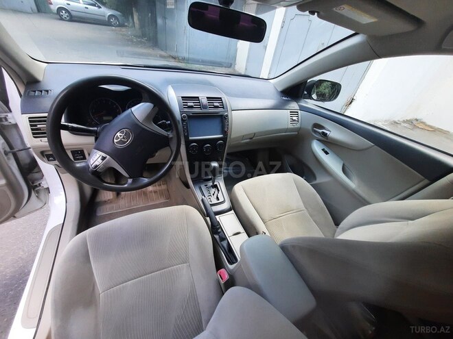 Toyota Corolla 2013, 150,000 km - 1.8 l - Bakı