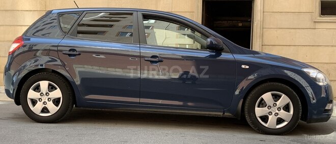 Kia Ceed 2010, 160,000 km - 1.6 l - Bakı