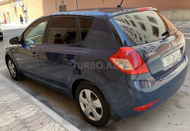 Kia Ceed 2010, 160,000 km - 1.6 l - Bakı