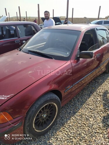BMW 316 1992, 280,000 km - 1.6 л - Gəncə