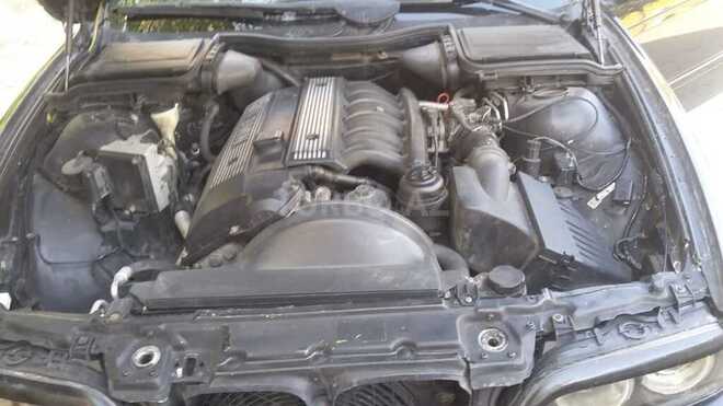 BMW 523 1996, 350,000 km - 2.5 l - Bakı